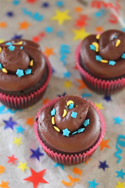 Chocolate Oreo Cupcakes with Chocolate Frosting