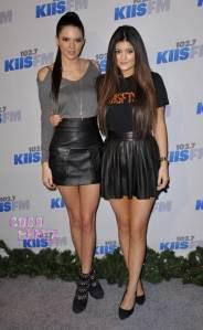 kendall-kylie-jenner-jingle-ball-nokia-live-los-angeles-wenn-18__oPt