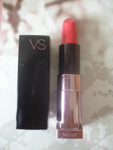 Victoria Secret Colour Drama Lipstick - Risk Taker.
