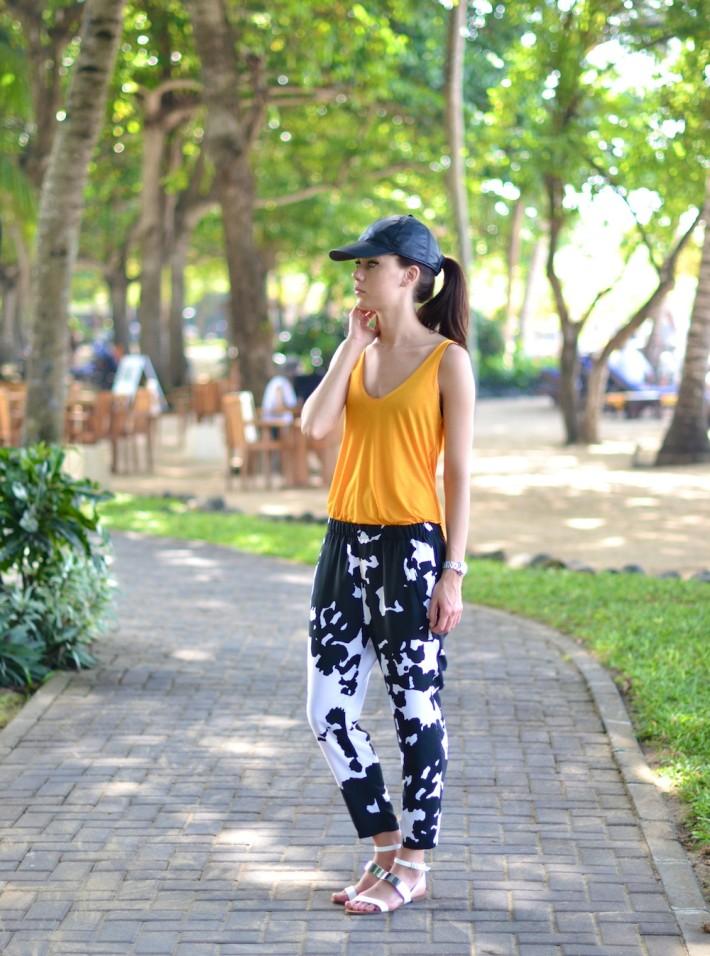 cow print trousers summer look