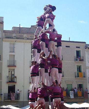 Mesmerizing Photos Of The Human Tower Festivals Of Catalonia