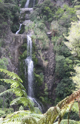 kitekite falls piha west auckland