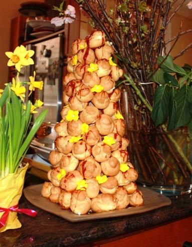 CROQUEMBOUCHE