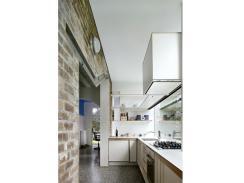 Berkbeekschauw by De Vylder Vinck Tailleu