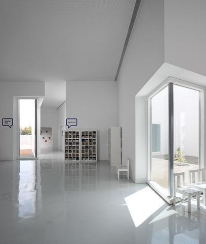 Centros Escolares by Aires Mateus 8