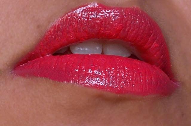 Neon Lips Rock! Colorbar True Gloss in Pink Stain