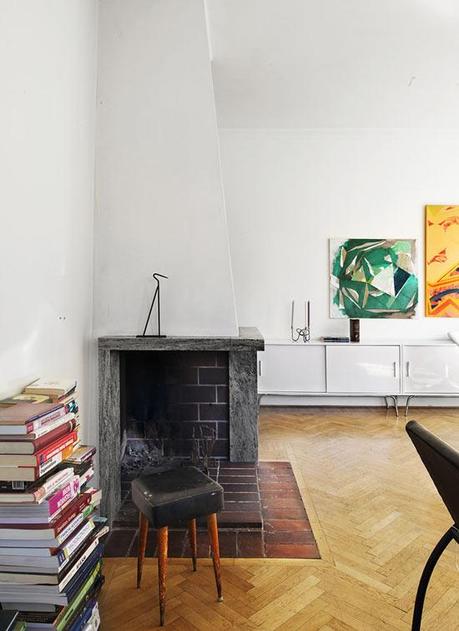 FUNCTIONAL & CHARMING