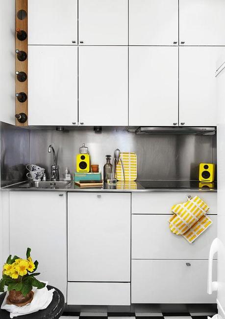 FUNCTIONAL & CHARMING