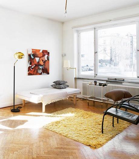 FUNCTIONAL & CHARMING