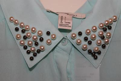 Blue sleeveless shirt with detailed collar- Forever 21- £16.75