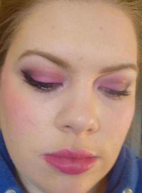 Weekly Make Up Tag - Pink & Black.
