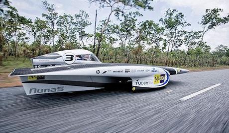 12 Awesome Solar-Powered Race Cars