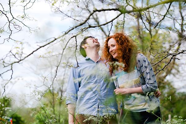 louise-bjorling-photographer-english-wedding-blog-advice-article-engagement-shoots