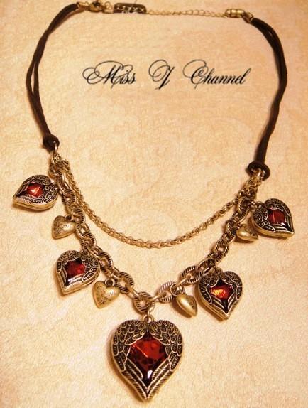  photo vintage-red-heart-necklacesp45605-31_zpsd7ad7a75.jpg