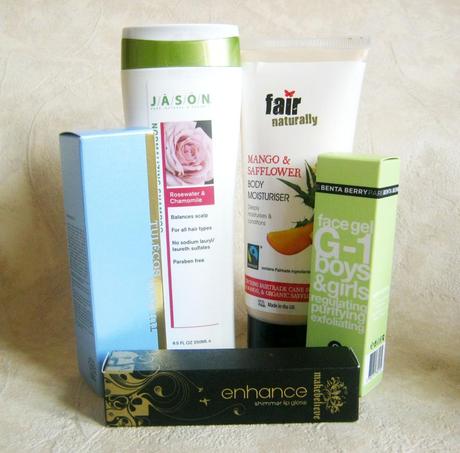 Betrousse - Glitz and Glamour Beauty Box