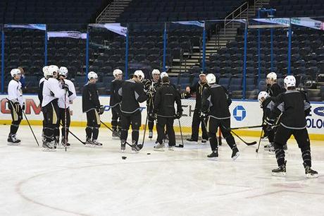 Game 41 : Penguins @ Lightning : 04.11.13 : Live Game Thread! Game 41 : Penguins @ Lightning : 04.11.13 : Live Game Thread!