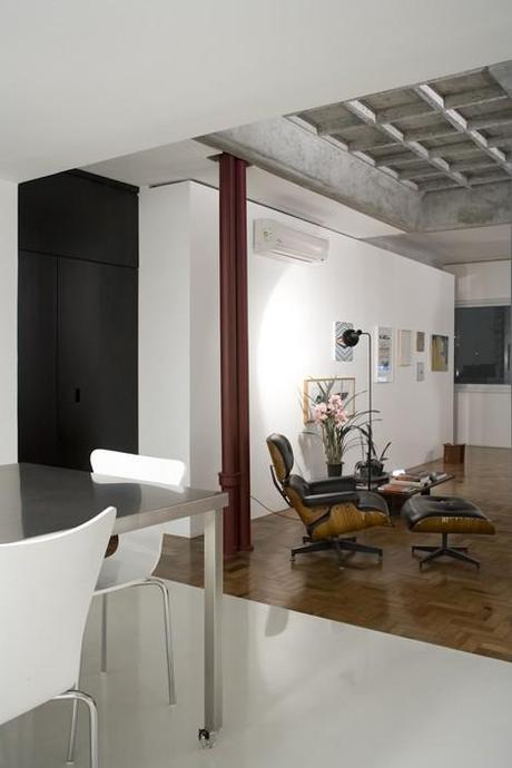 Contemporary meets modernist Contemporary meets modernist