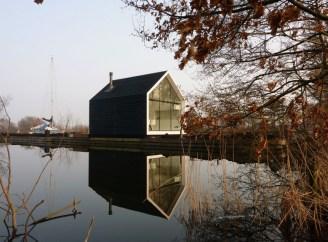 Island House by 2by4-architects