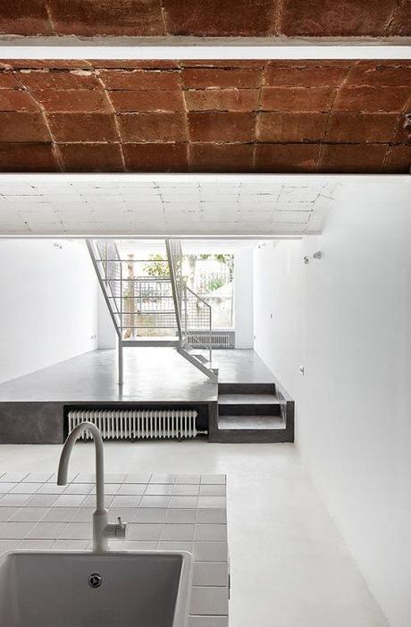 House Refurbishment by ARCHITECTURE-G