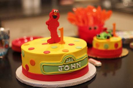 elmo bday cake