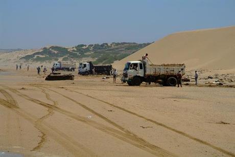 Protests against sand-gravel mafia