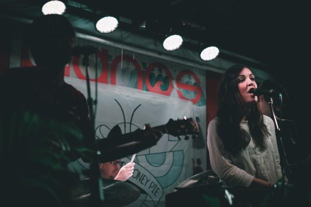 francescone 002 620x413 BELLE MARE AND FRANCES CONE FILLED PIANOS ON FRIDAY NIGHT [PHOTOS]