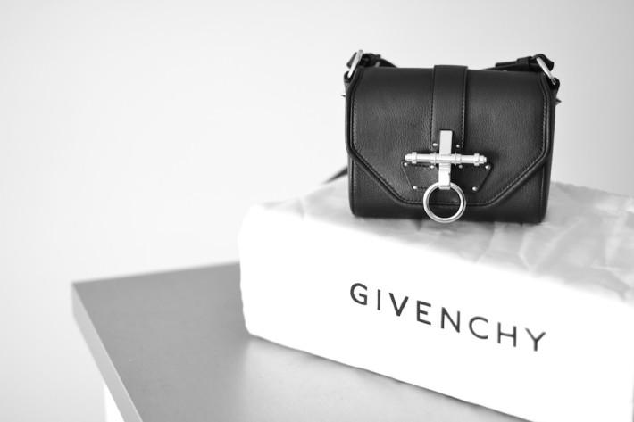 Givenchy obsedia bag black leather classic