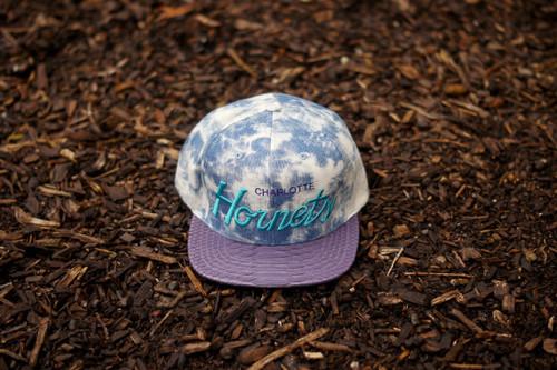 Just Don – Acid Wash Denim Snapback Cap
Just Don takes his luxe...