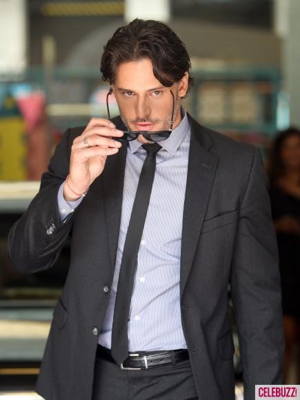 Joe_Manganiello_Looks_Sexy_in_Suits_Shades-3-435x580 Joe Manganiello peeks through his shades outside ITV studios in London