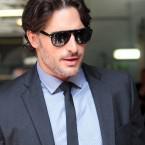 Joe_Manganiello_Looks_Sexy_in_Suits_Shades-4-435x580 Joe_Manganiello_Looks_Sexy_in_Suits_Shades-4-435x580