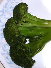 SUPER NUTRITIOUS FOOD: Broccoli