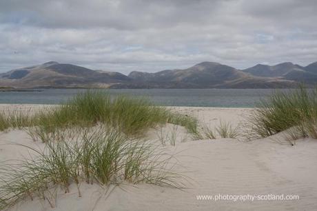 Photo - dunes on Corran Raa, Taransay, Outer Hebrides