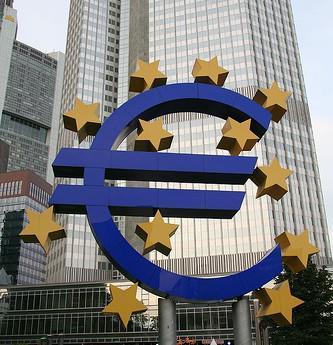 US credit rating downgrade rocks European markets, European Central Bank responds