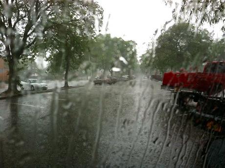 Summertime-Downpour-in-Farmingdale-NY-on-Long-Island