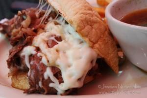 Wheatfield, Indiana: Schnick's Good Eats Italian Beef