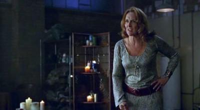 s4e8-17 Random Thoughts Episode 4.08 ‘Spellbound’