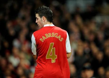Best of the fan reaction: Arsenal’s Fabregas signs for Barcelona, kisses badge