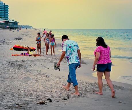 PHOTOGRAPHING A WALK ON THE BEACH IN FLORIDA!!