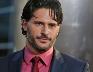 Joe Manganiello (Alcide Herveaux)