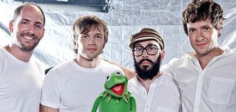 DanCool Tube: OK Go & The Muppets.  The Green Album Theme Song Video.