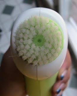 Review: Body Essentials Deep Cleansing Facial Brush & Massager