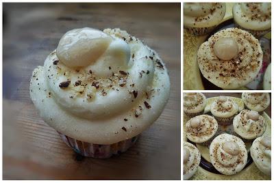 Guest blogger: Deerly Beloved – Hazelnut Crumb Cupcakes with Homemade Dulce De Leche and Vanilla Icing