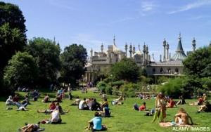 Royal Pavilion garden in Brighton is being restored