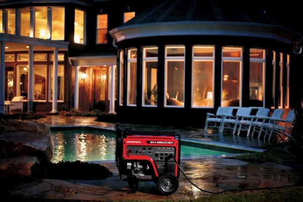 Honda EM6500S electric generator widely used for home back up power