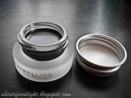 Maybelline Eyestudio Lasting Drama Gel Eyeliner Review / New Blog : Sunlit Neverland