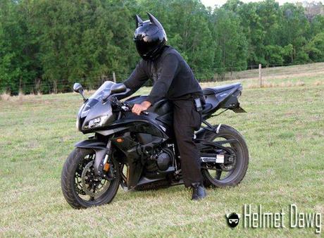 batman-motorcycle-helmet
