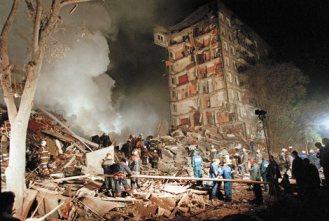 Ivan Sekretarev/AP Images A destroyed apartment building at the site of one of the Moscow bombings, September 9, 1999 