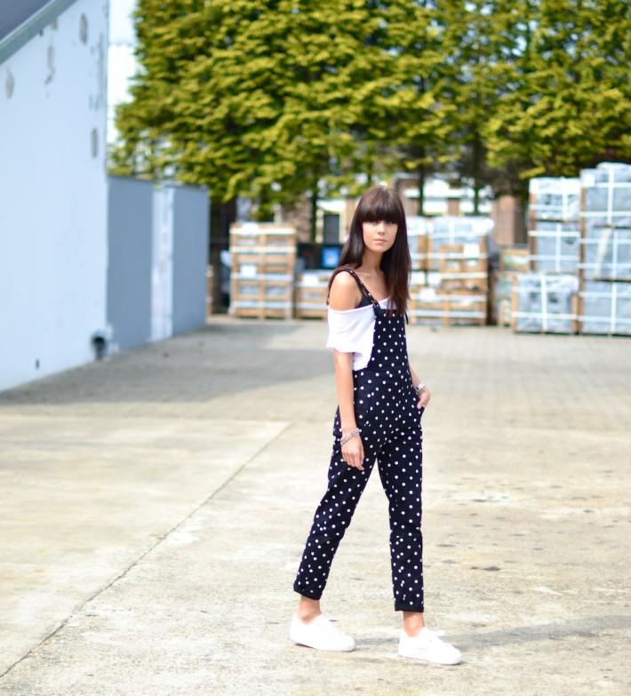 outfit black dungarees polkadot off shoulder tee