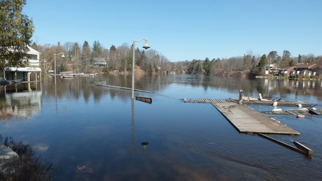 Huntsville flooding - flooded riverside park area - Ontario - April 21 2013