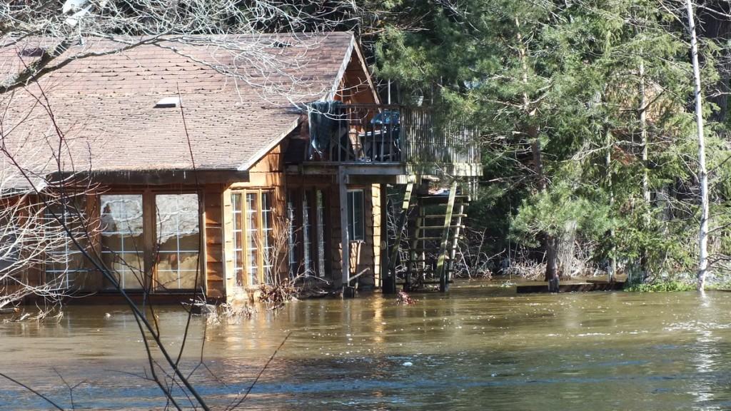 Big East River flood zone - flooded cedar home - Huntsville, Ontario - April 21 2013